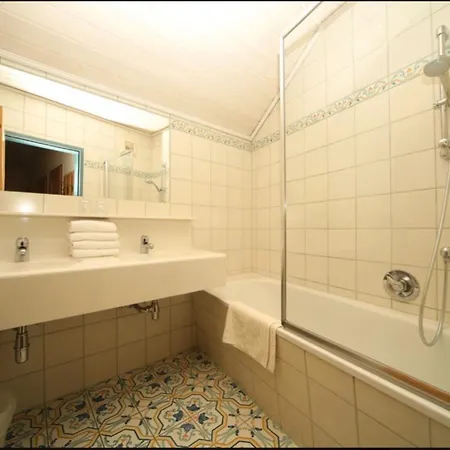 Zua Haeusl * Schladming